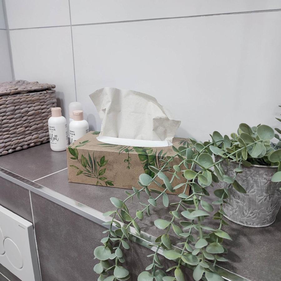 바이에르스브론 Gemuetliches Studio Mit Ausblick, Pool Und Wifi 아파트 외부 사진